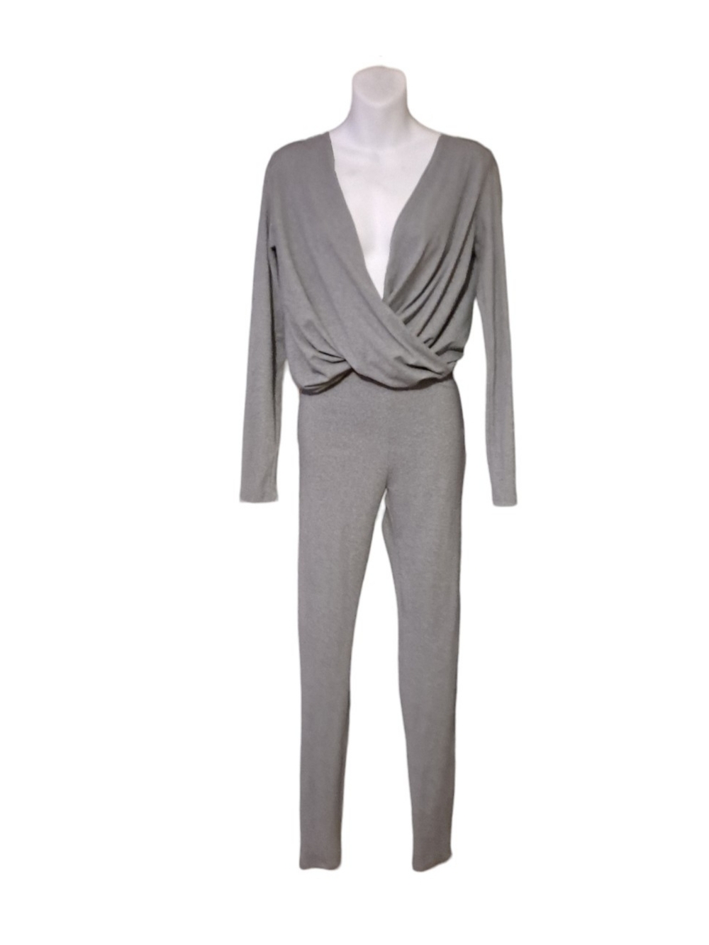 Plunging V-Neck Long Sleeve Jumpsuit in Heather Gray